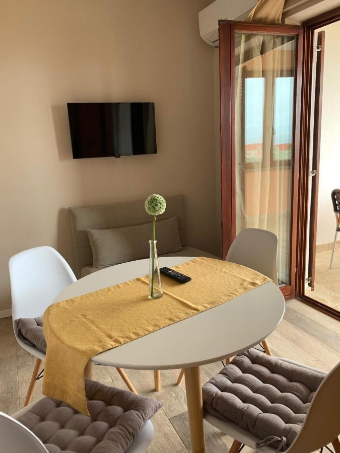 Family Friendly Apartments With A Swimming Pool Povljana, Pag - 244 Exterior foto