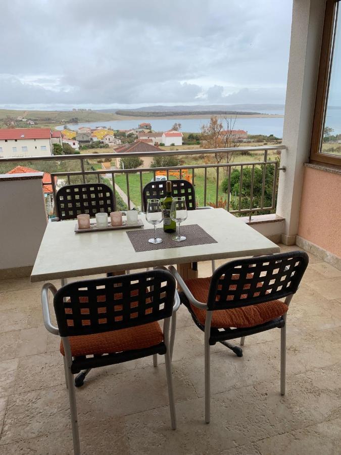 Family Friendly Apartments With A Swimming Pool Povljana, Pag - 244 Exterior foto