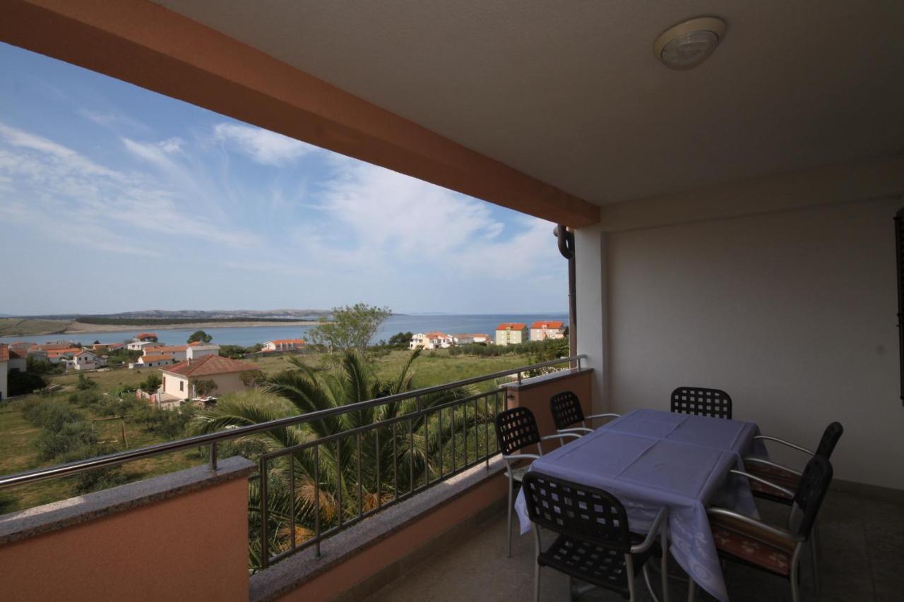 Family Friendly Apartments With A Swimming Pool Povljana, Pag - 244 Exterior foto