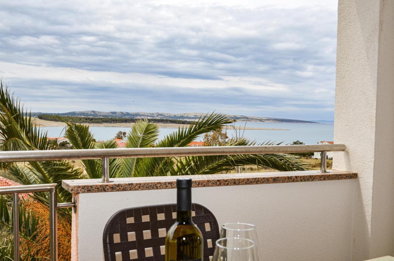 Family Friendly Apartments With A Swimming Pool Povljana, Pag - 244 Exterior foto