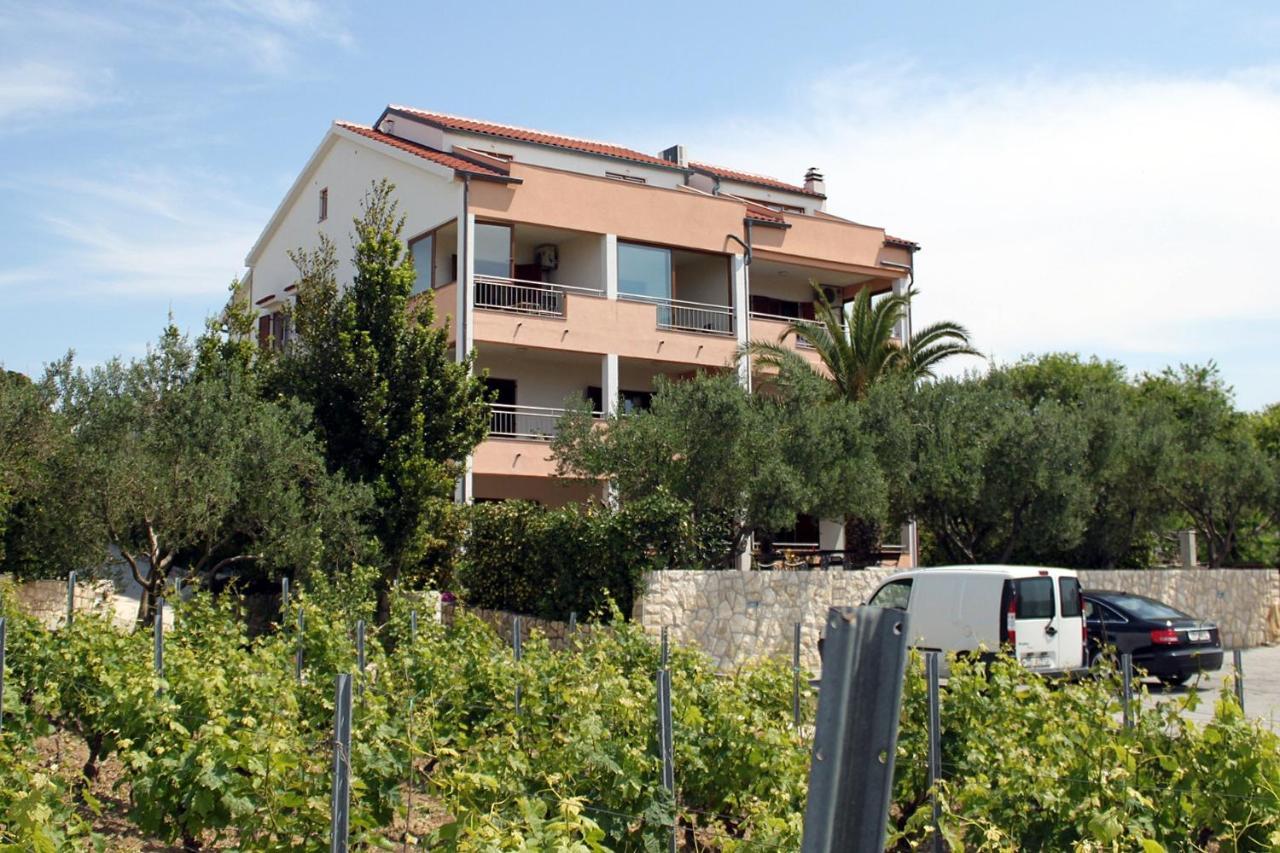 Family Friendly Apartments With A Swimming Pool Povljana, Pag - 244 Exterior foto