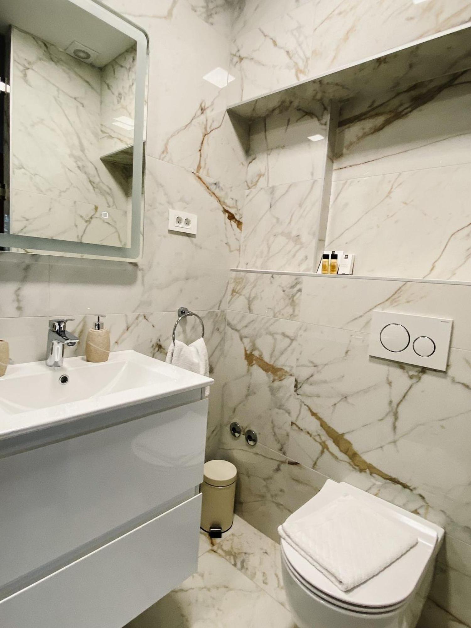 Family Friendly Apartments With A Swimming Pool Povljana, Pag - 244 Cameră foto