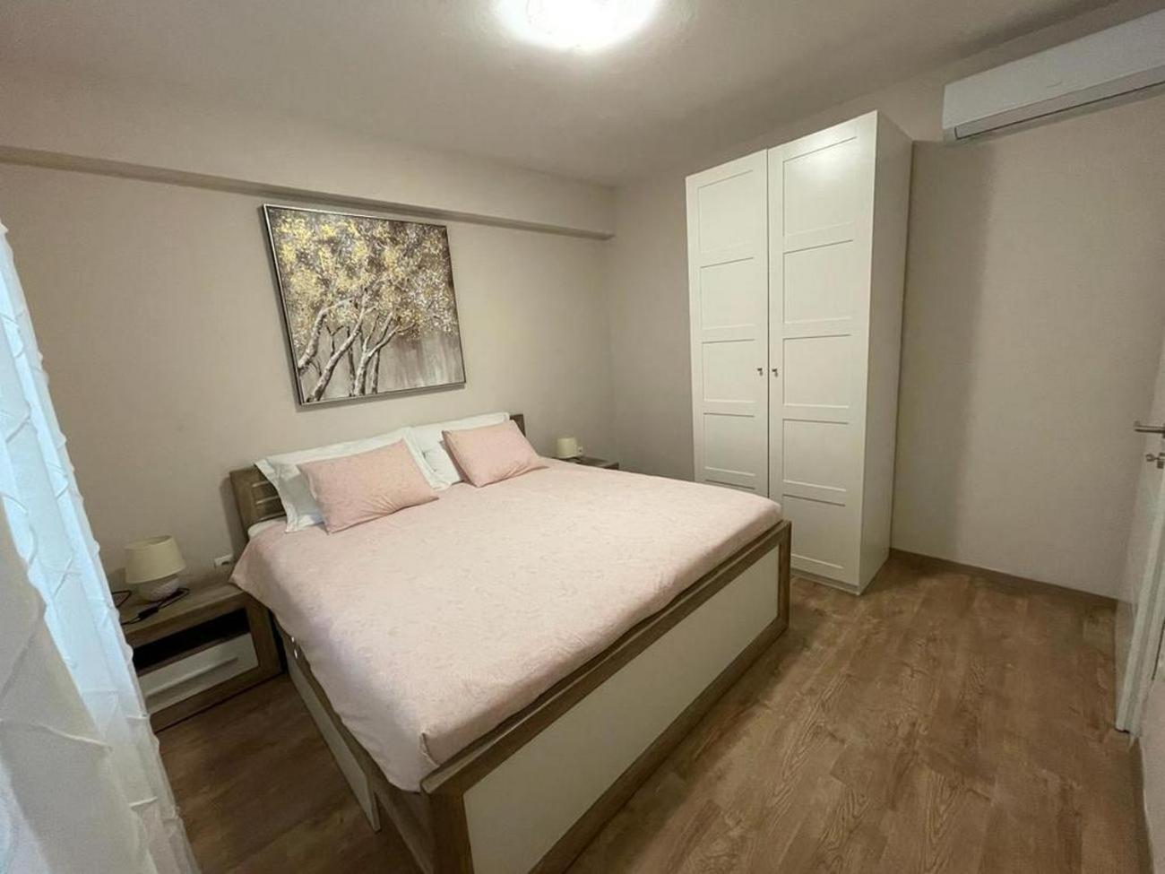 Family Friendly Apartments With A Swimming Pool Povljana, Pag - 244 Cameră foto