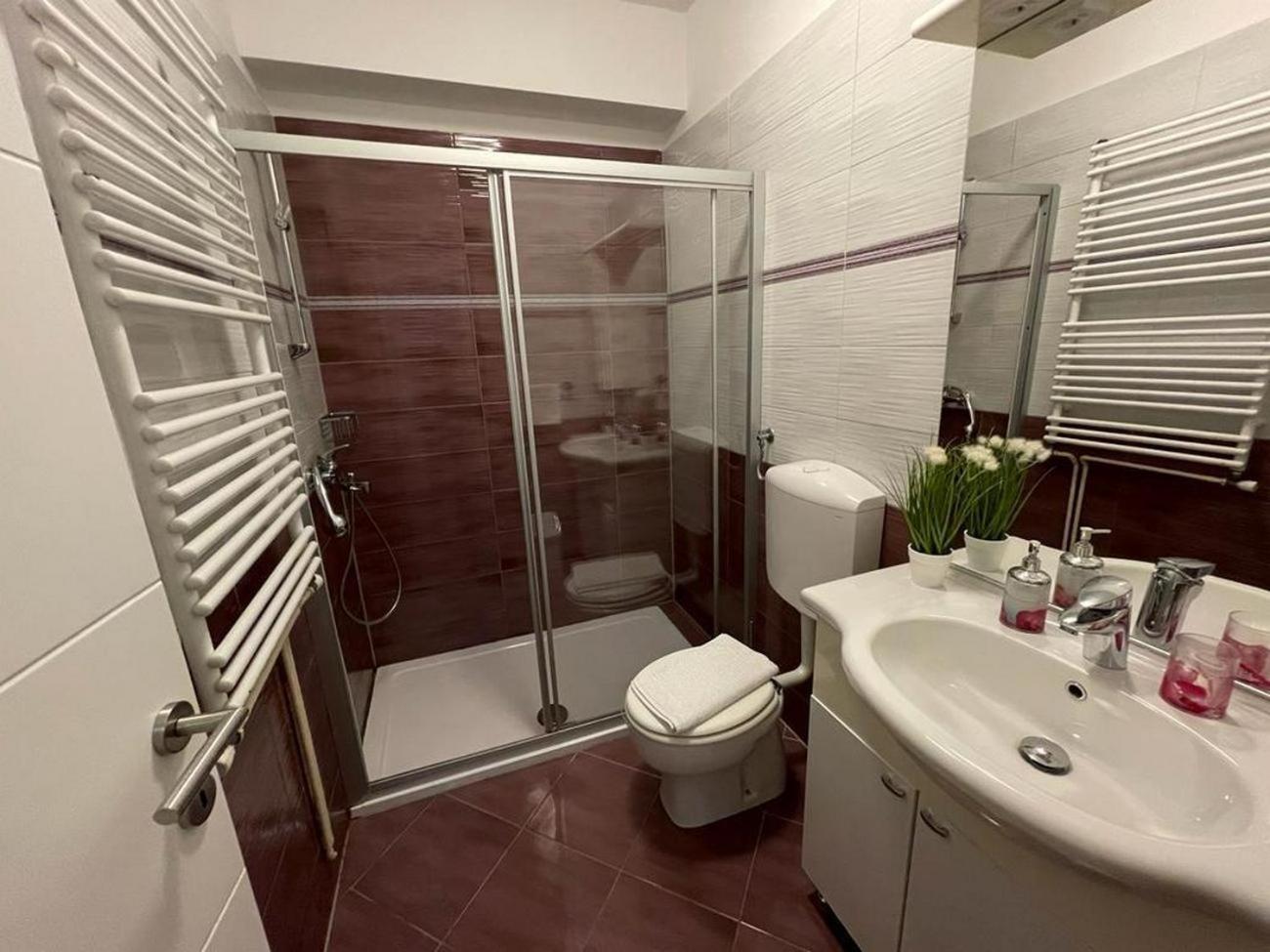 Family Friendly Apartments With A Swimming Pool Povljana, Pag - 244 Exterior foto